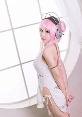 五月婷婷激情综合_1080P完整视频观看