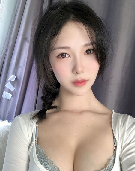 青草青草久热高清精品视频_4KBD在线观看
