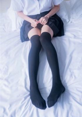 免费播放男人猛躁女人视频_短视频完整无删减版