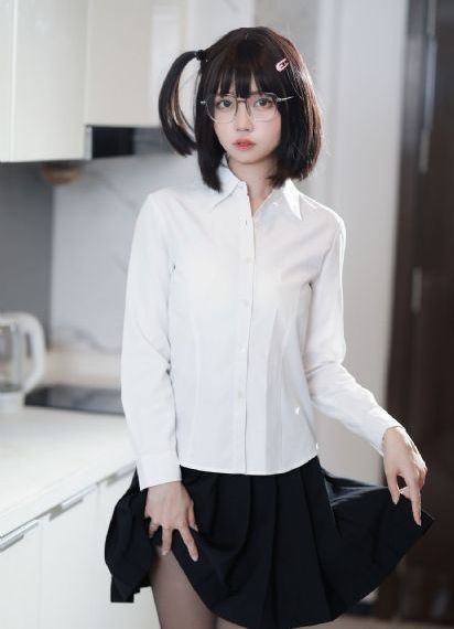 久久天天躁狠狠躁夜夜αv浪潮_BD英语完整视频观看