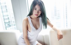 牛牛精品在线_720完整视频观看