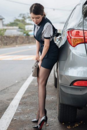 狠狠亚洲婷婷综合色香_蓝光在线视频播放