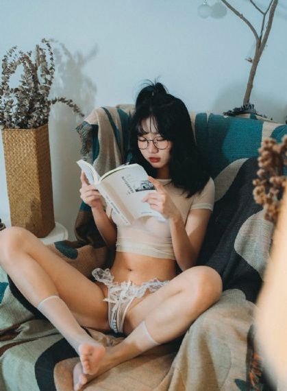地产公司售楼员看筒介免费下载_BD国语全集免费播放