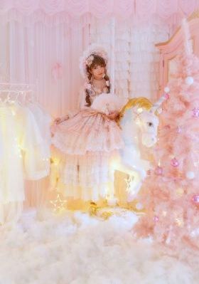 美女又黄免费软件_BD韩语在线观看电视